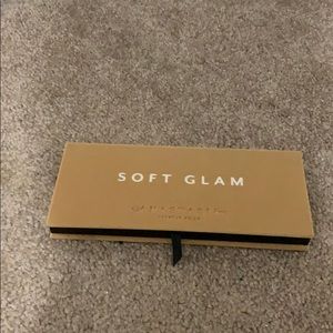 Anastasia of BH Soft Glam Palette